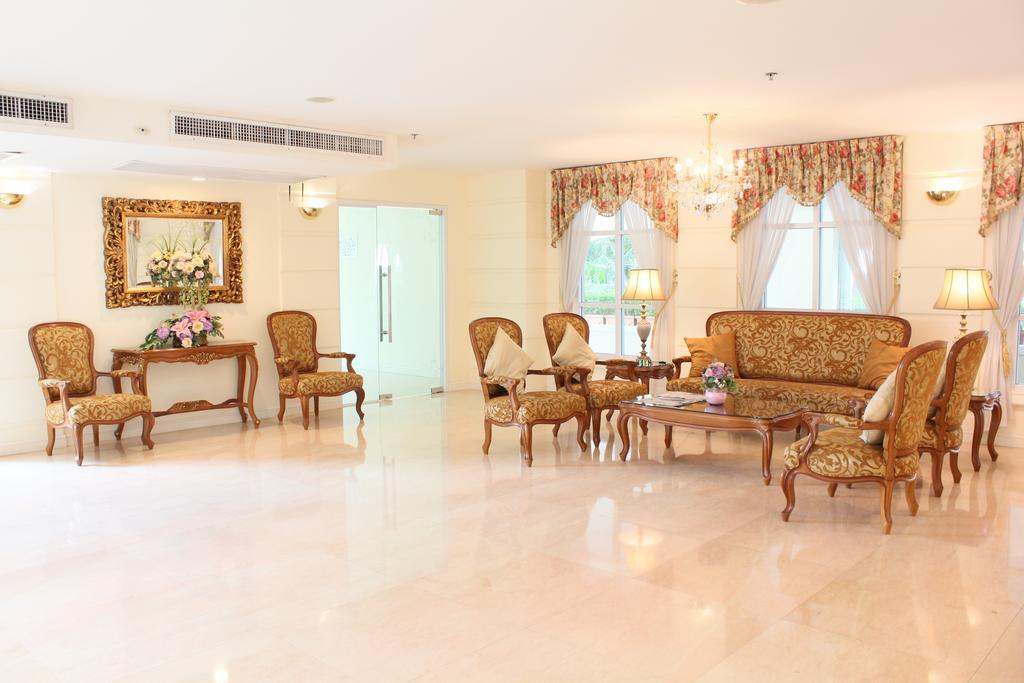 Romance Hotel Bangna Бангкок Экстерьер фото